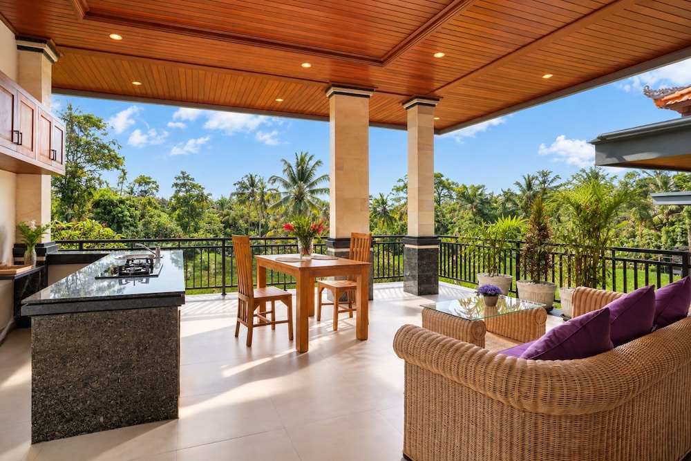 Dewi Sri Private Villa 30/45