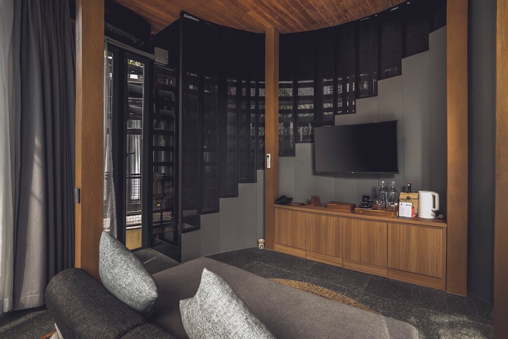 Canggu Cabana Beach Resort by Ini Vie Hospitality 53/64