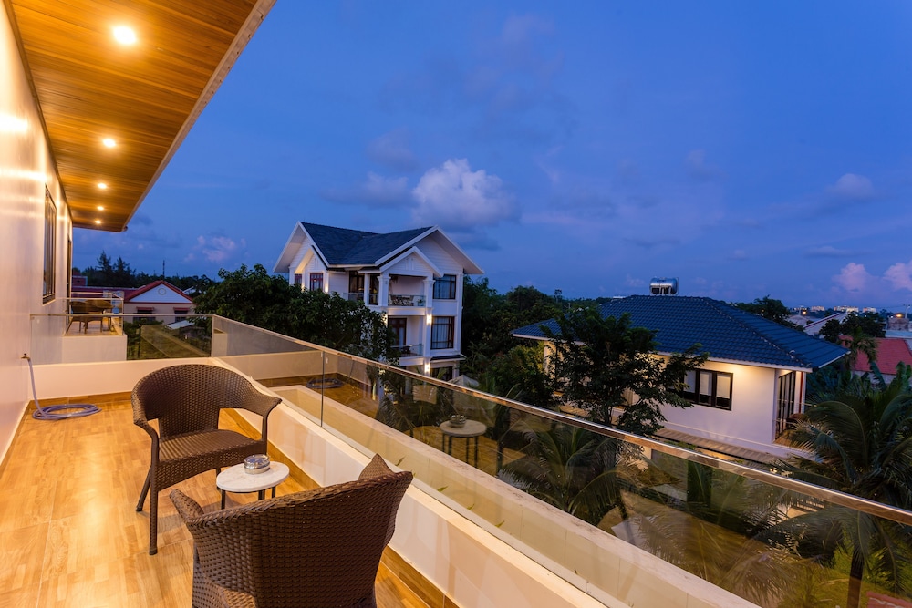 Hoi An Reverie Villas 3/70