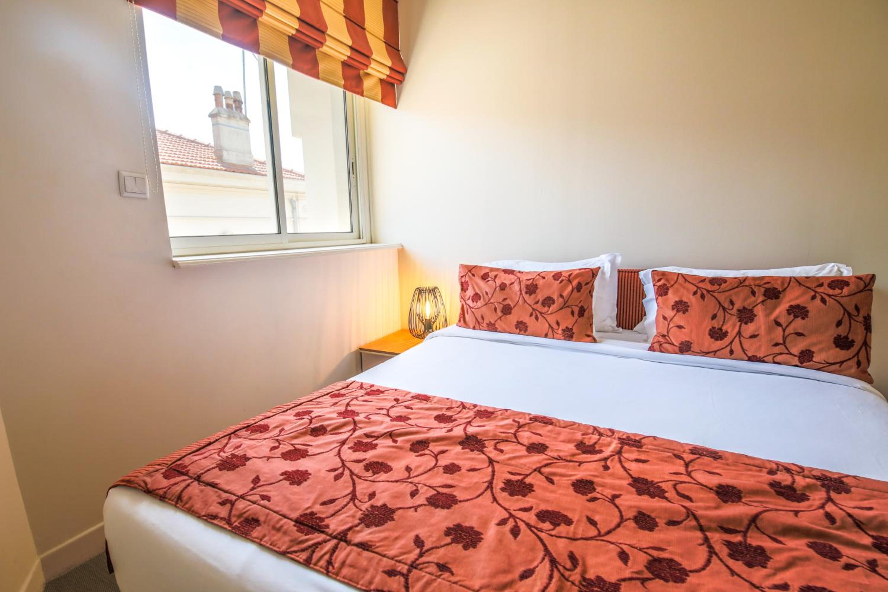 2 Bedrooms, Duplex, Apartment