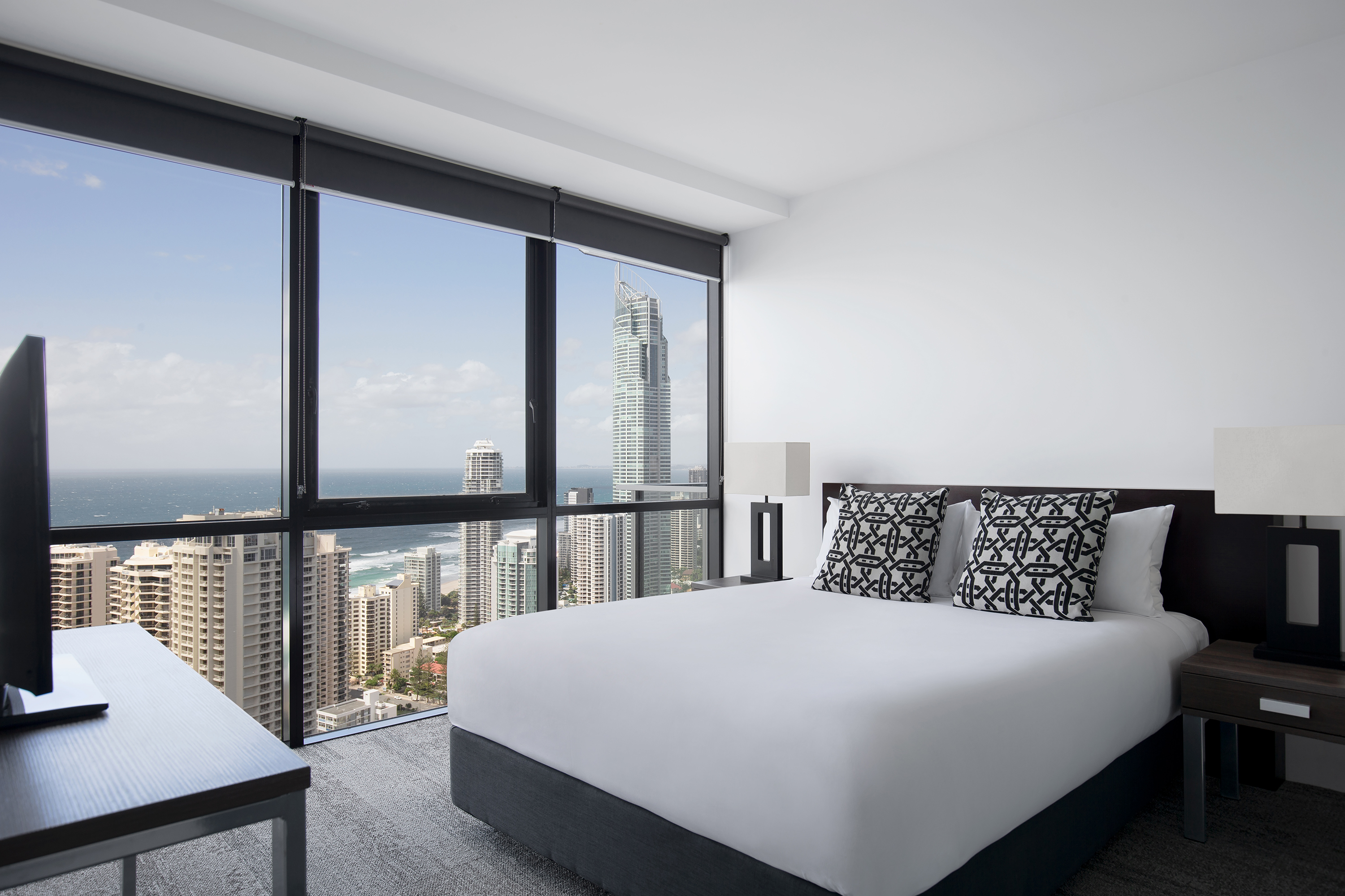 2 Bedrooms, Ocean, Spa, Apartment