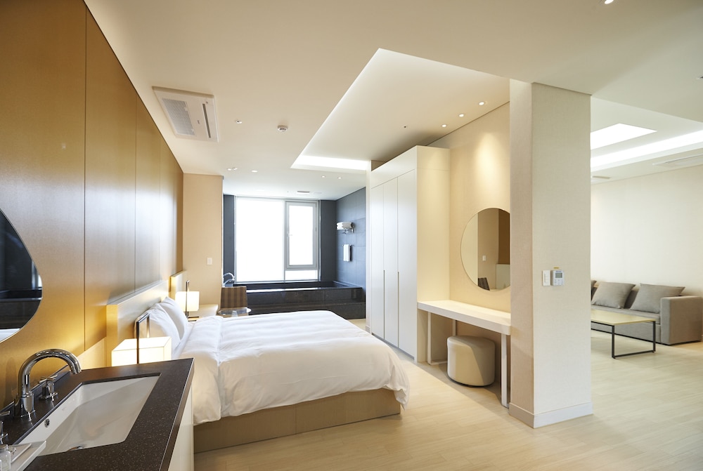 Hotel Around Pyeongchang 14/58