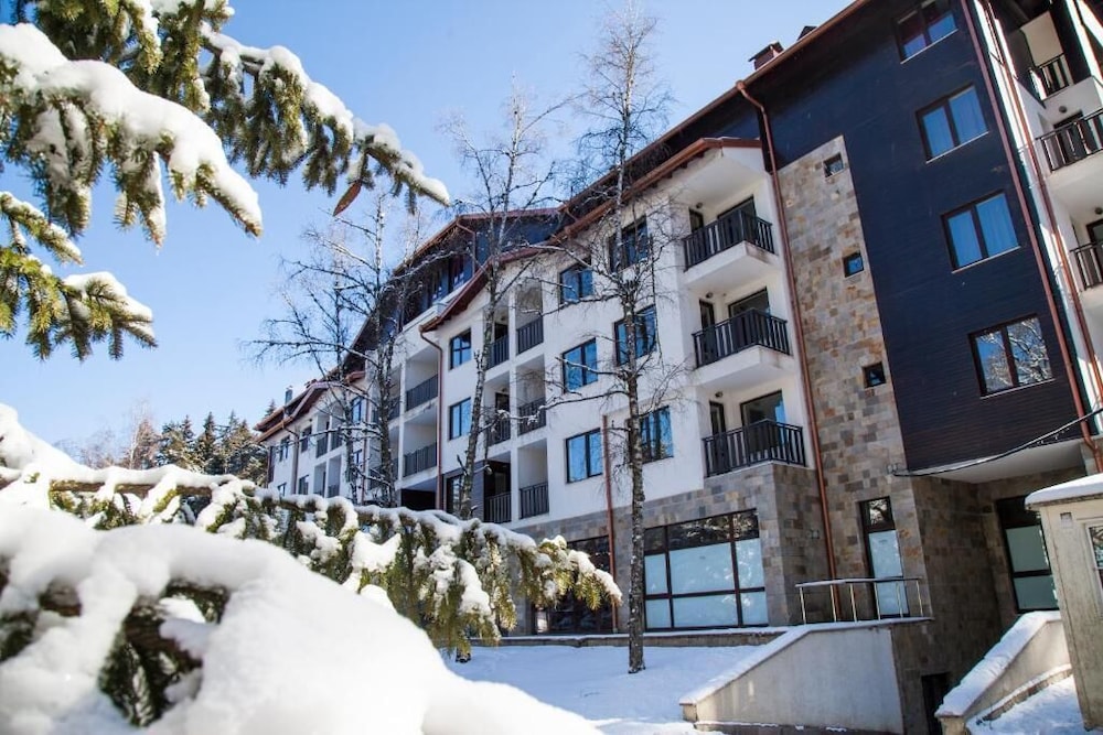 Borovets Green Hotel 1/47