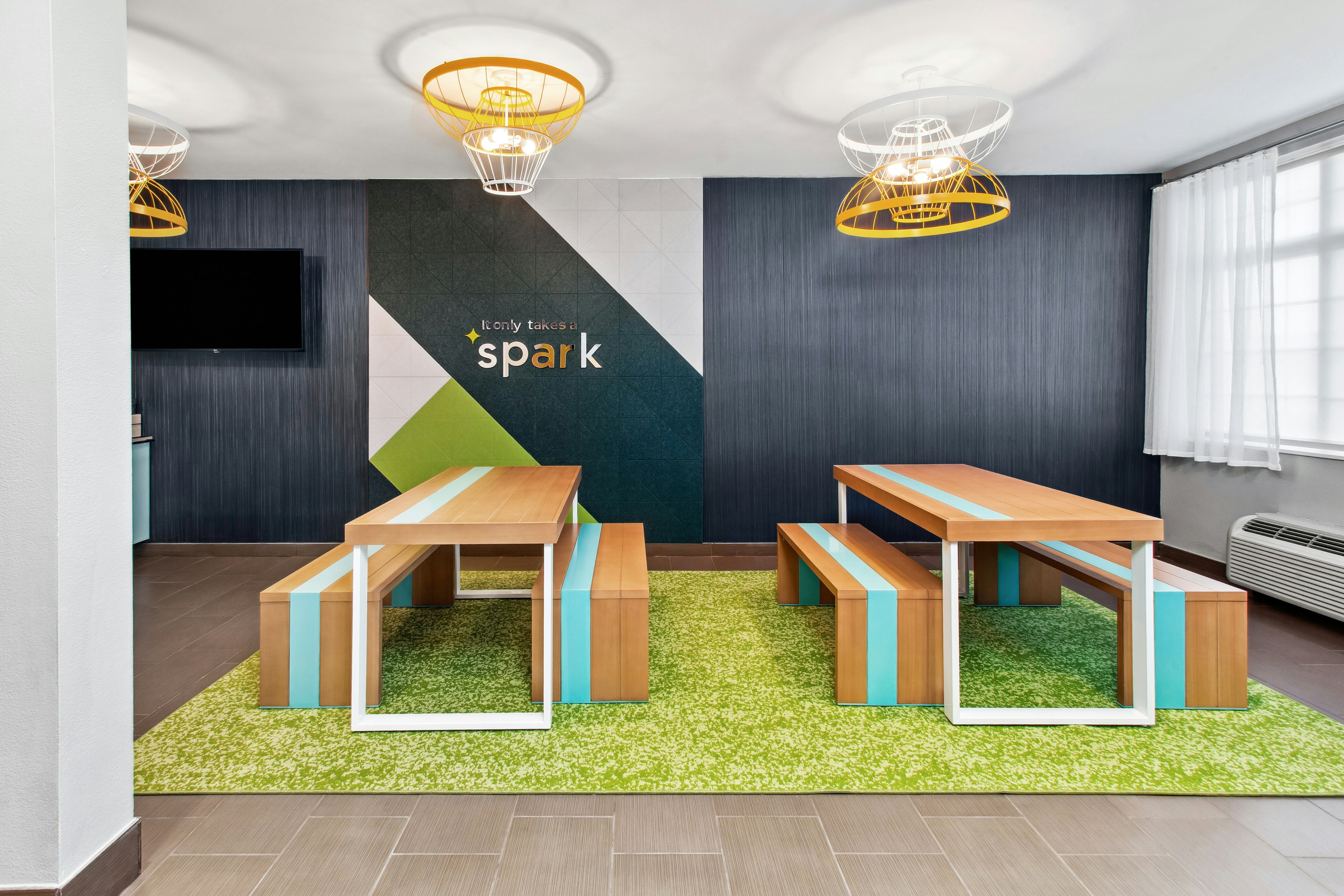 Spark by Hilton Rochester South 6/26