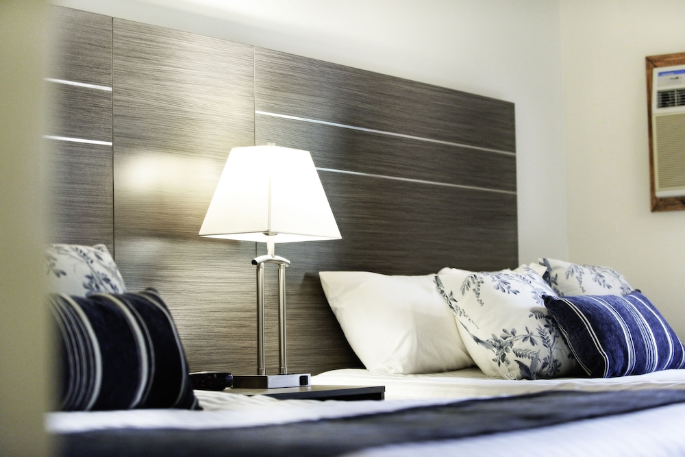 Bayshore Inn Resort And Spa 23/54