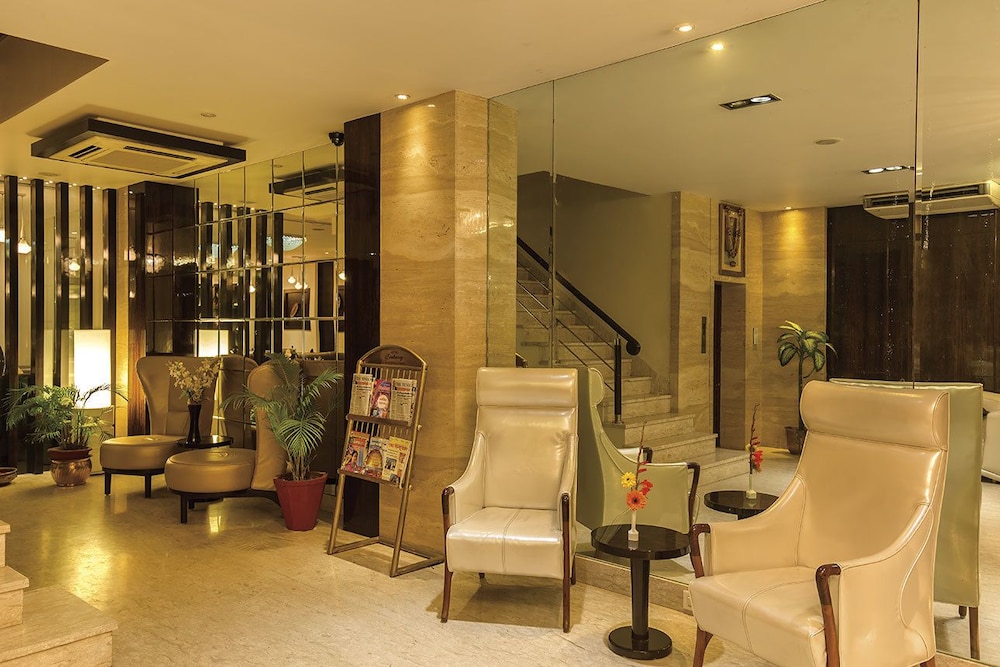 Regenta Inn Embassy 11/16