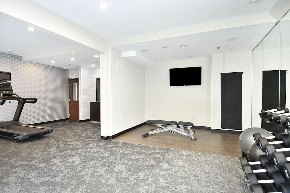 Fairfield Inn & Suites By Marriott Portland Airport 25/49