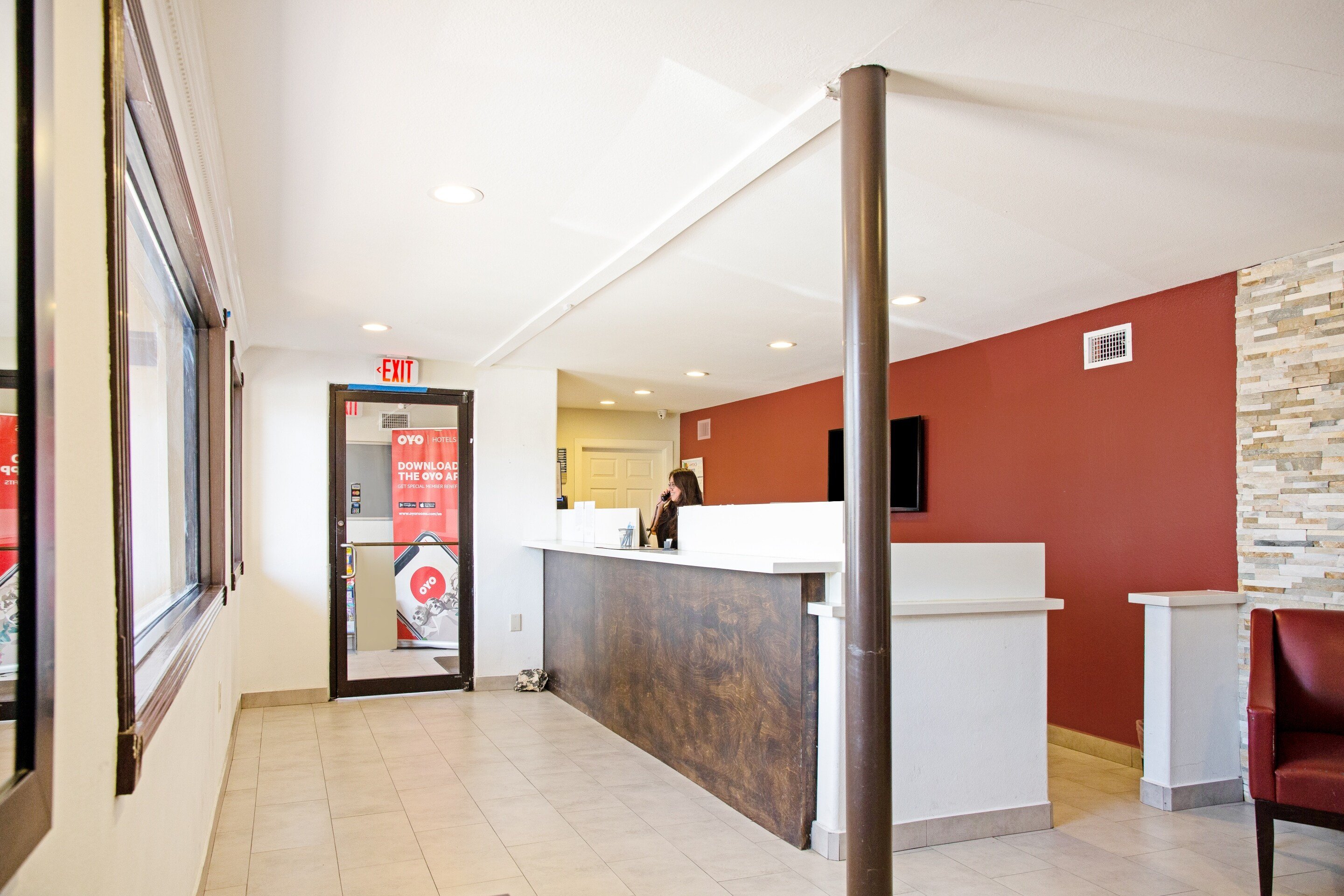 OYO Hotel McAllen Airport South 7/61