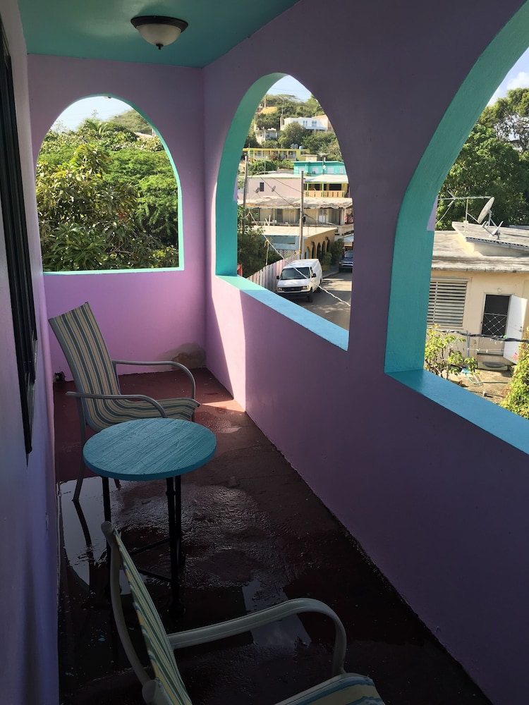 Mamacita's Guest House 8/26