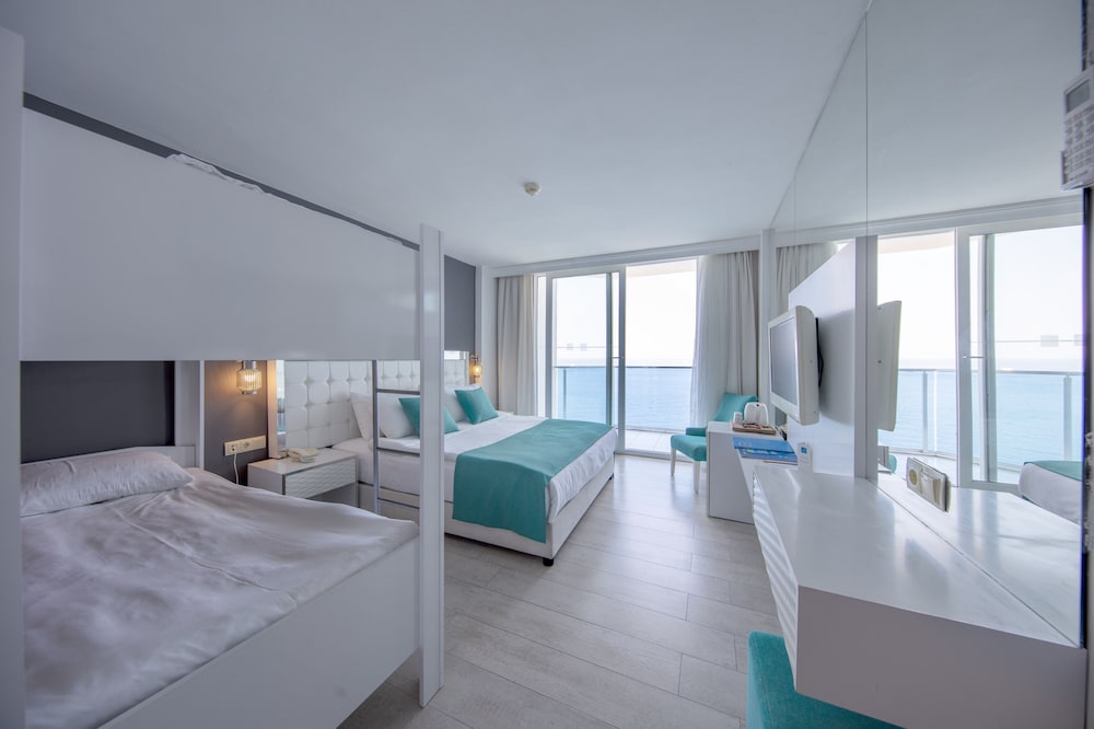 Festival Hotel Resort & Spa 26/79