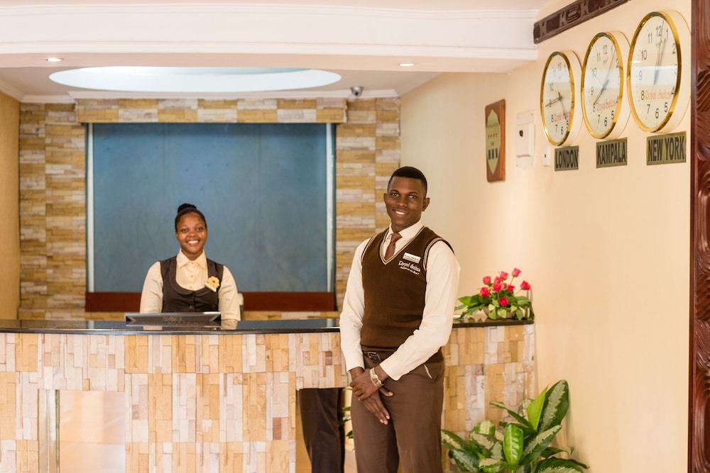 Royal Suites 6/47