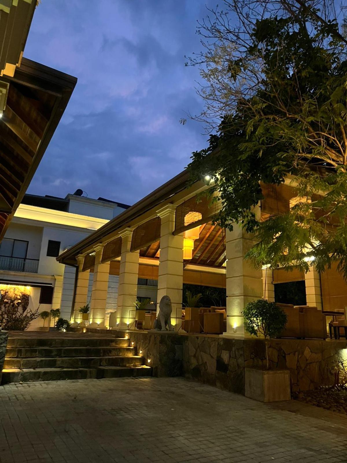 Kevans Casa City Hotel in MAHIYANGANAYA