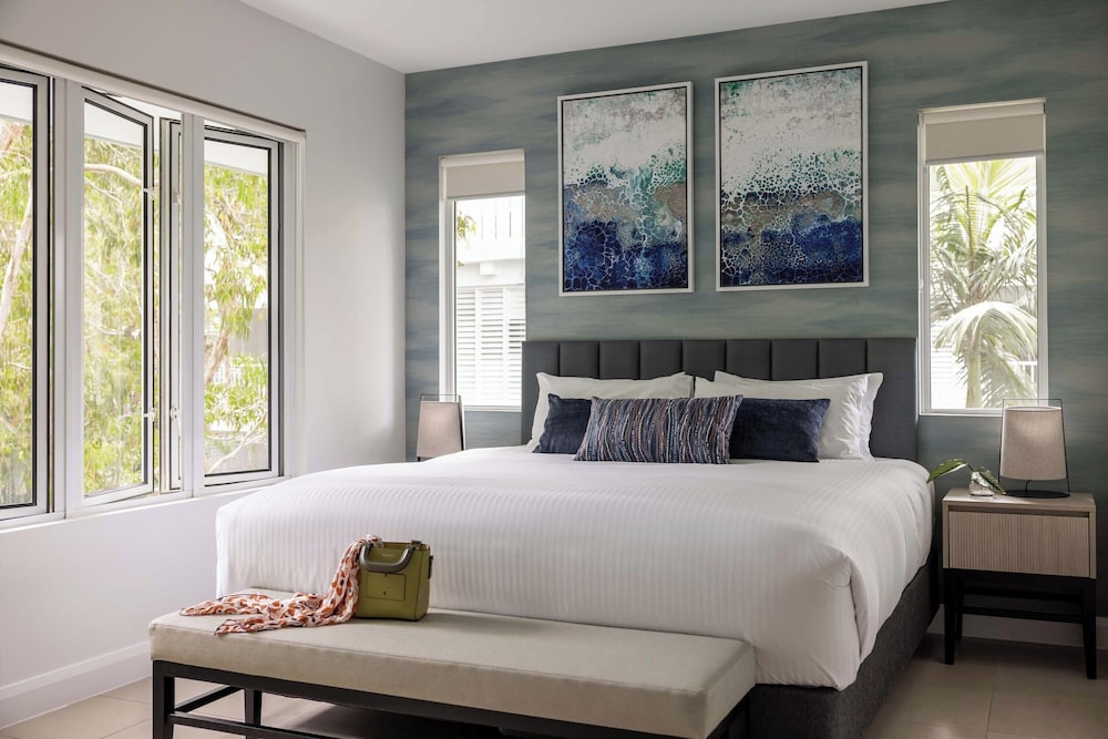 2 Bedrooms, Resort