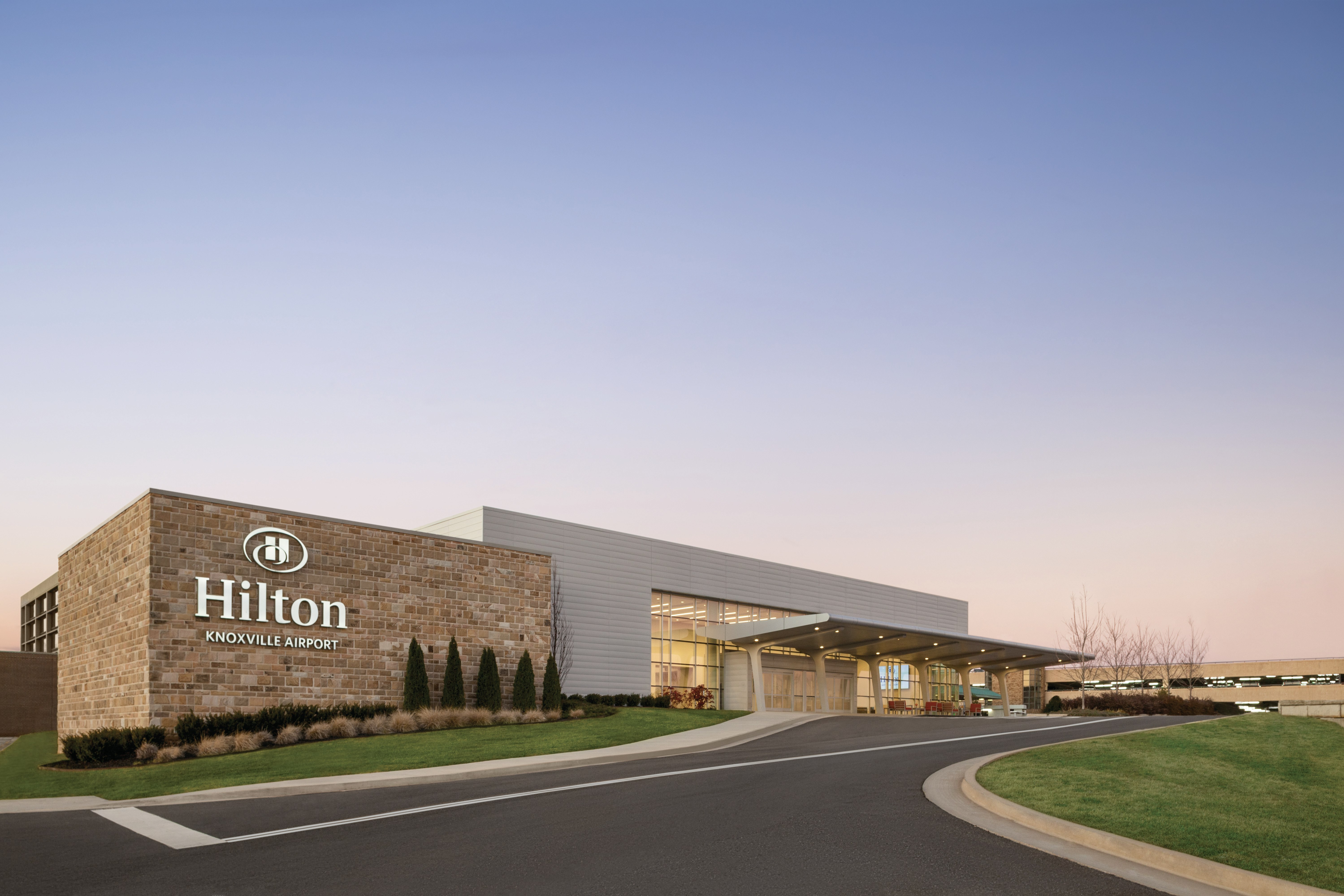 Hilton Knoxville Airport 81/81