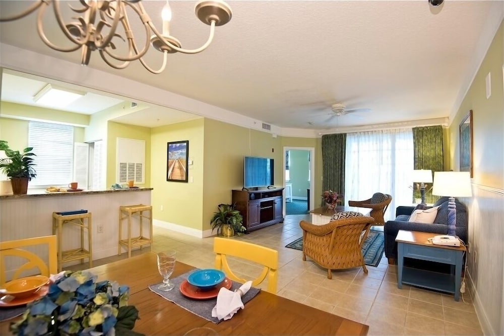 Calypso Cay Vacation Villas 43/62