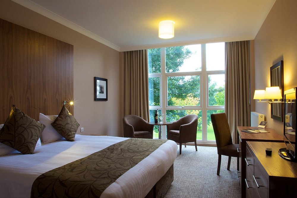 غرفة ديلوكس بسرير مزدوج، Humber Royal Hotel 2/6