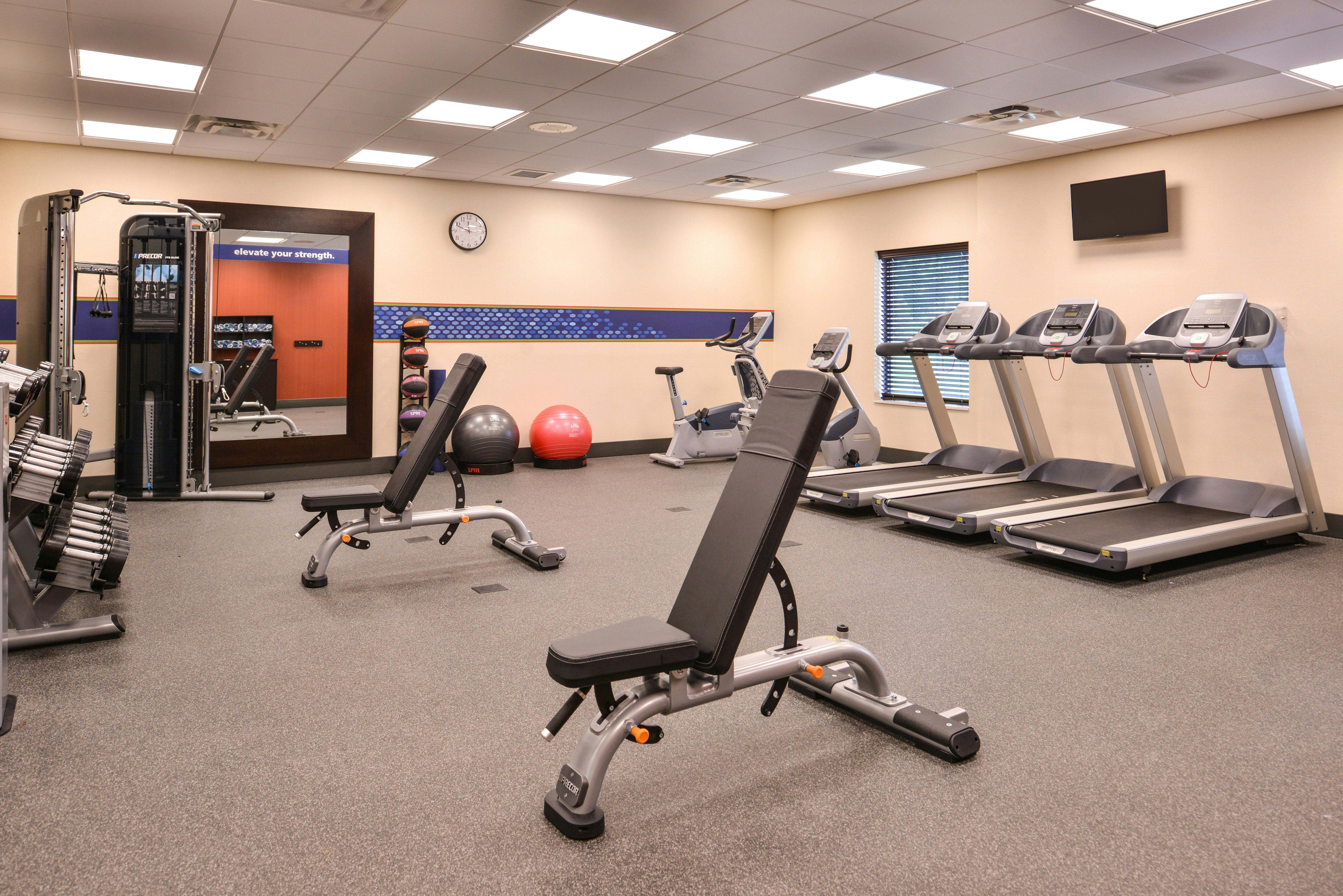 Hampton Inn & Suites St. Paul Oakdale/Woodbury 23/43