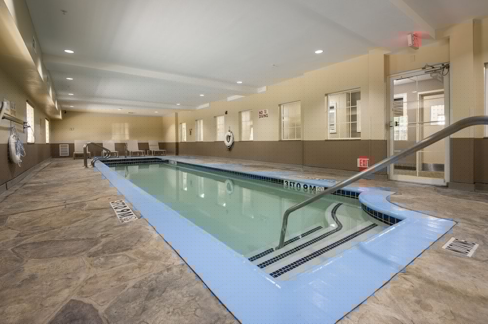 Candlewood Suites Houston Medical Center 28/72