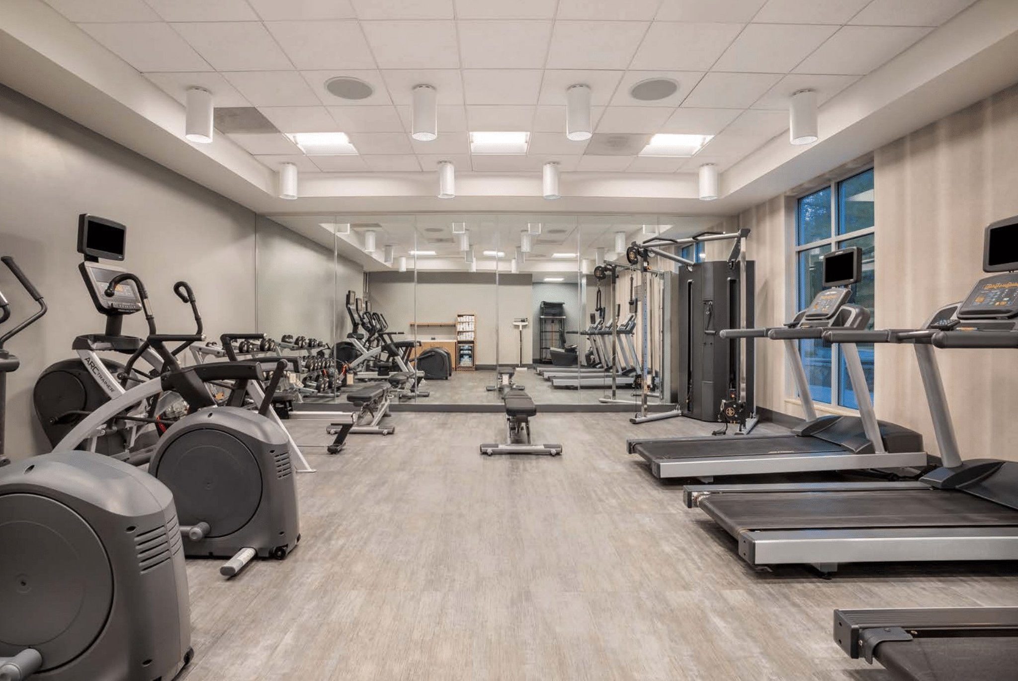 Crowne Plaza Shenandoah - Woodlands Area, an IHG Hotel 24/68