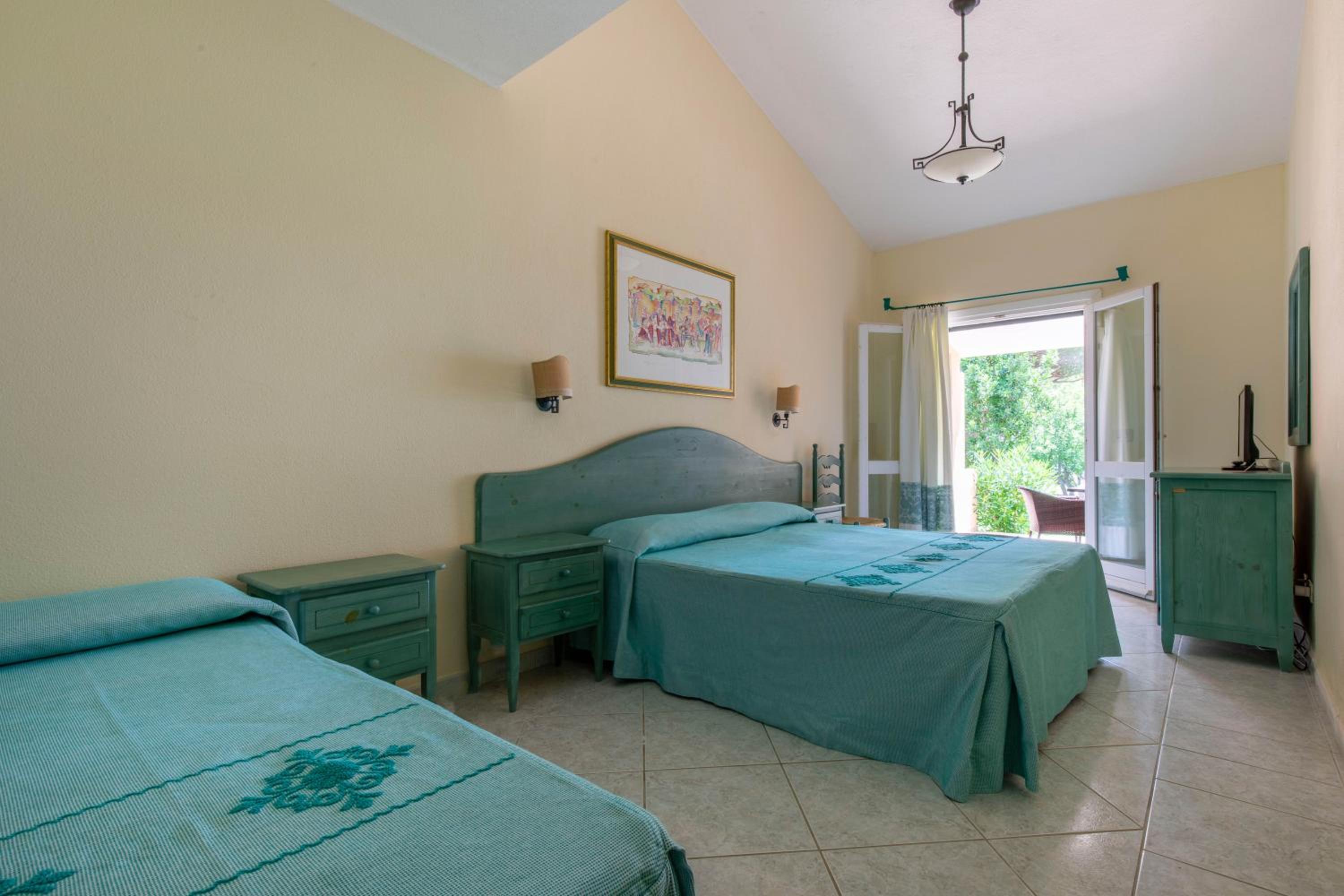 Room, Double Bed