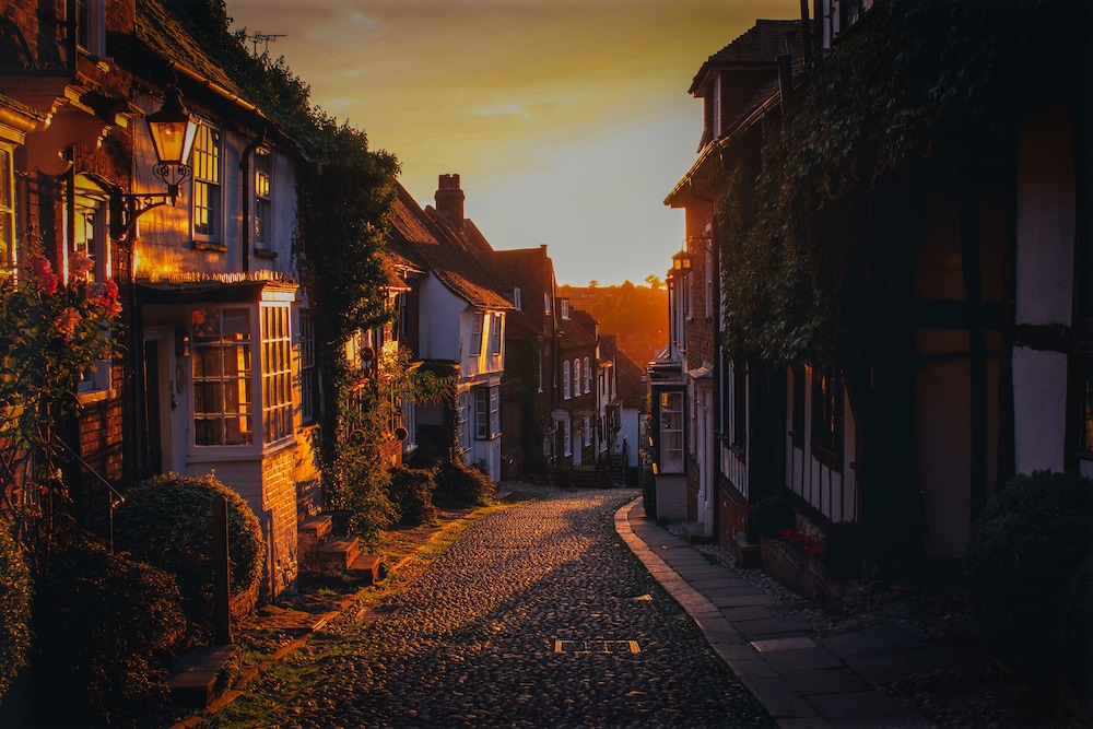 The Mermaid Inn 46/55