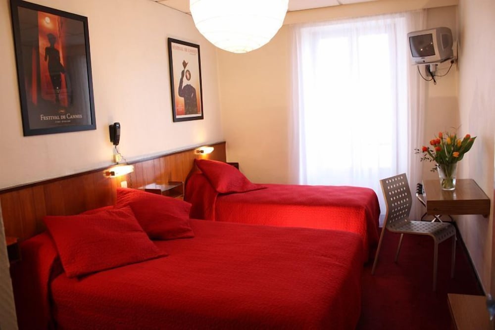 Azurene Royal Hotel 43/67