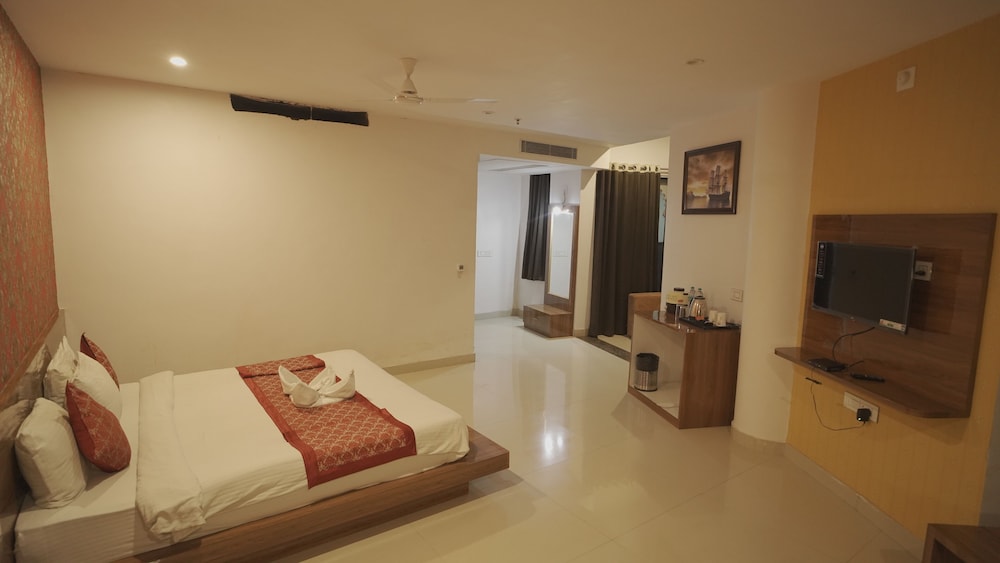 Dreams Resort Udaipur 13/44