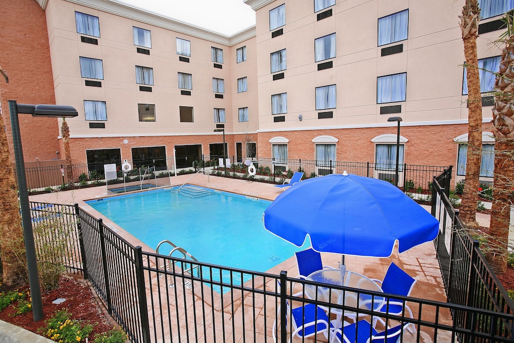 Holiday Inn Express Orlando Ocoee East 3/50