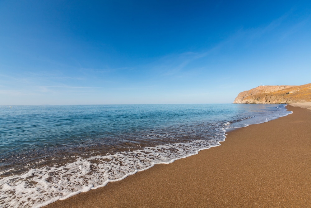 Aeolian Village Beach Resort 25/33