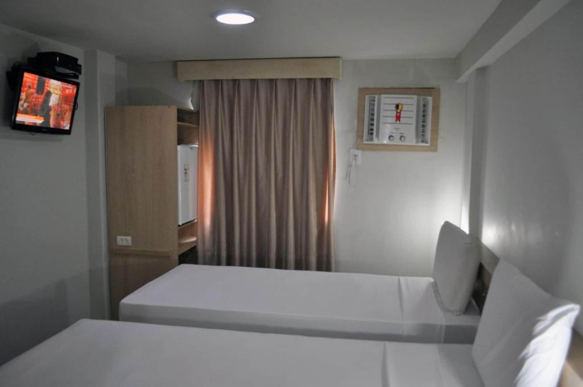 Aquamar Praia Hotel 8/23