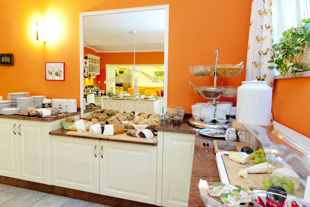 Hotel Villa Monte Vino 4/50