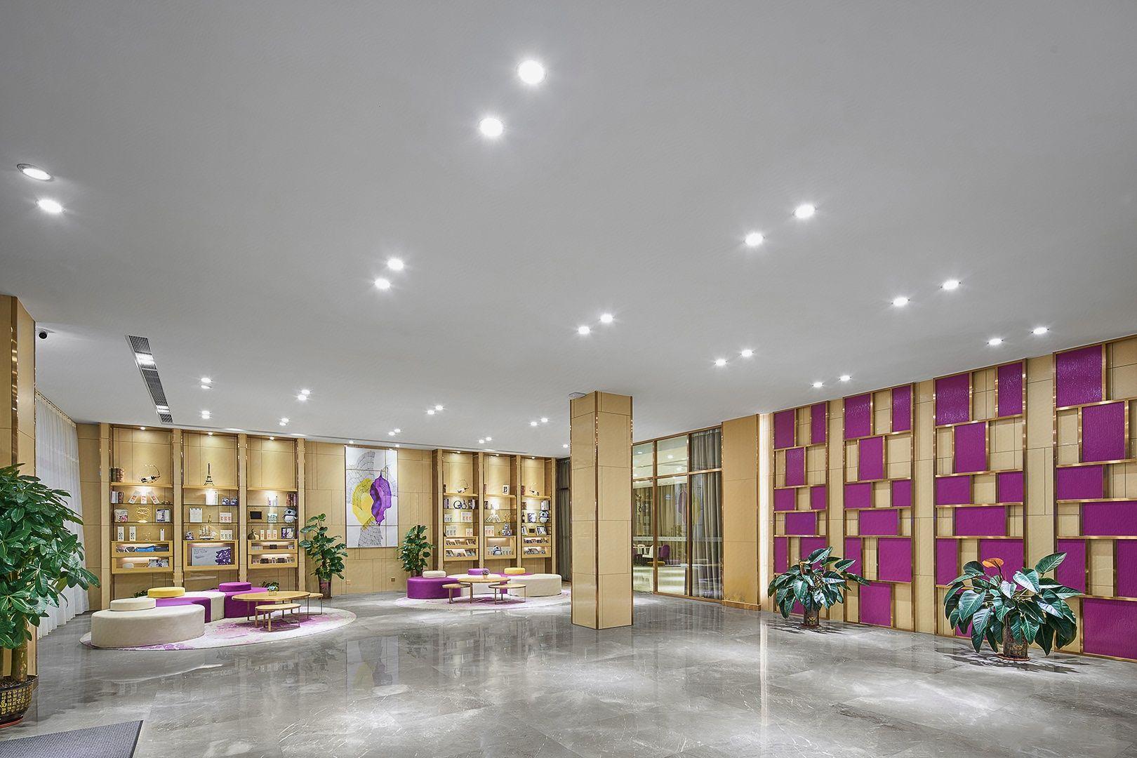 Lavande Hotel (Shenzhen International Convention and Exhibition Center & Shajing Jingji Baina) 27/29