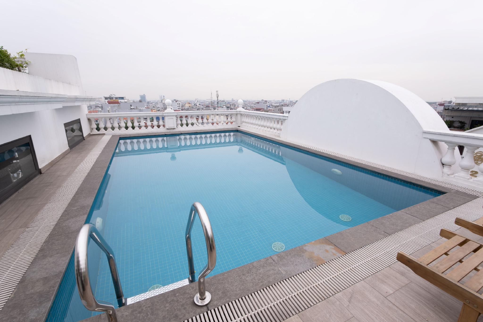 Ostara Hotel & Apartment 24/28