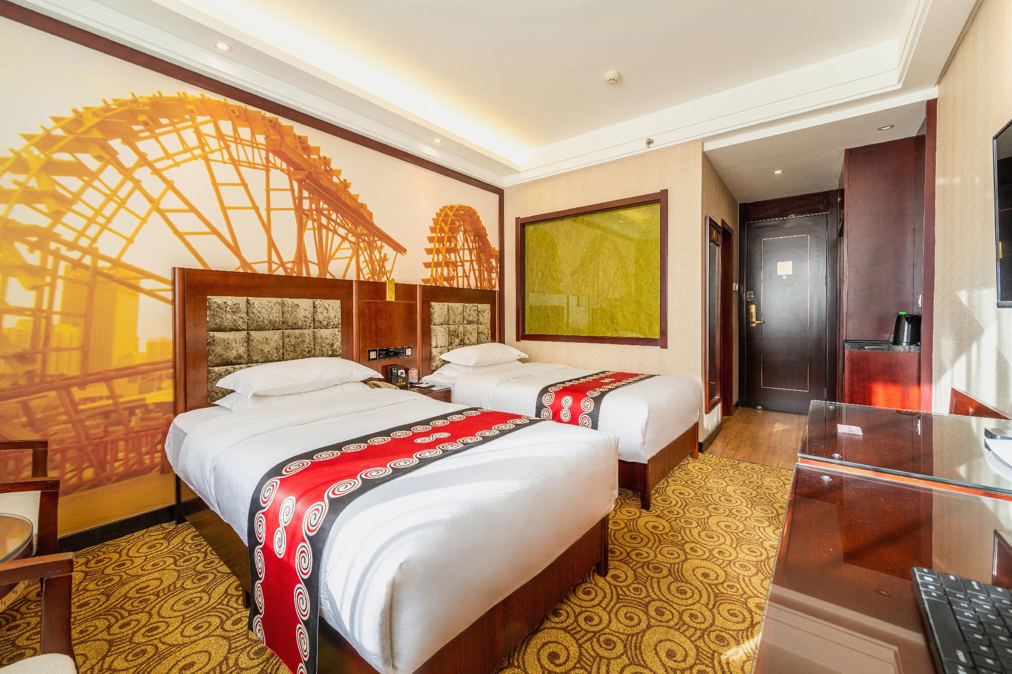 Hualian Hotel 16/50