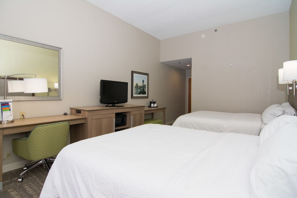 Hampton Inn Jacksonville I-10 West 5/21