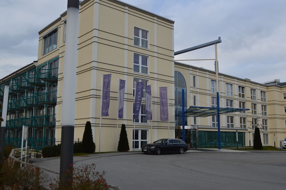 Hotel Victory Therme Erding 53/56