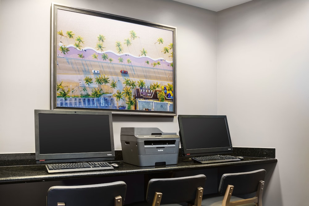 Hyatt Place Fort Lauderdale Airport - South & Cruise Port 36/44