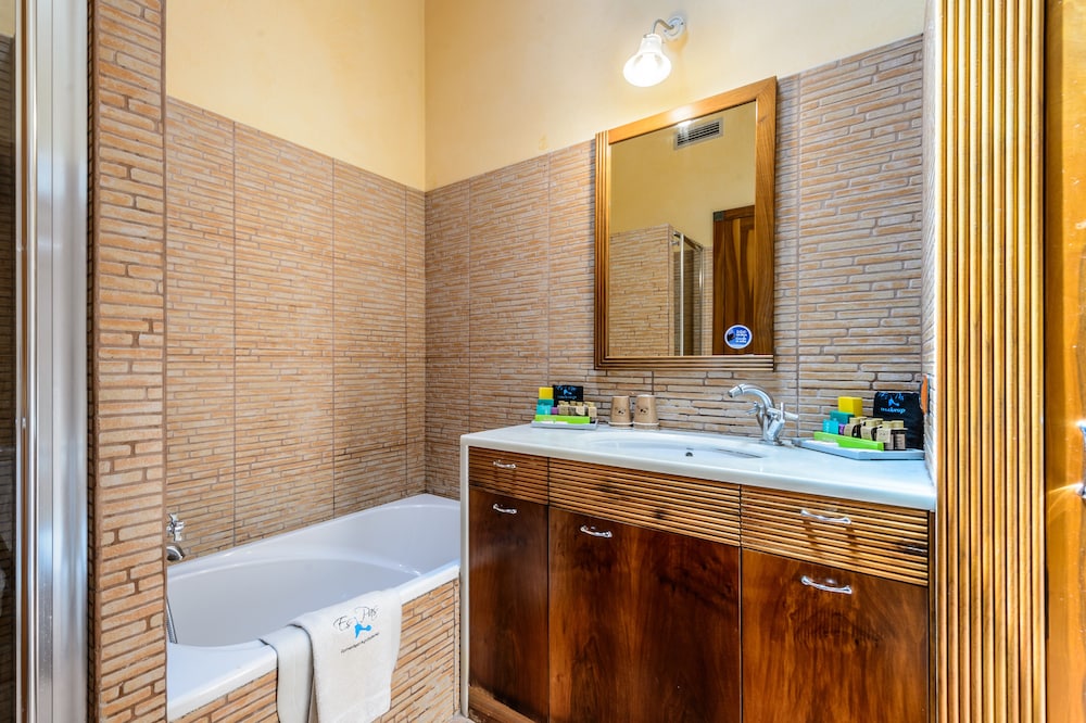 2 Bedrooms, Grand, Suite, King Bed, Pool Side, Sofa، Es Pas Formentera Agroturismo 7/7