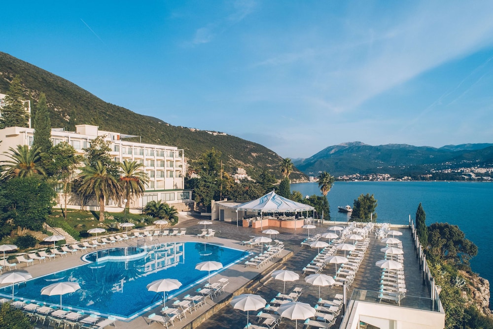 Iberostar Waves Herceg Novi 7/68