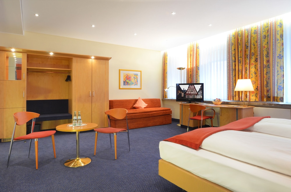 Ringhotel Loew S Merkur 32/59