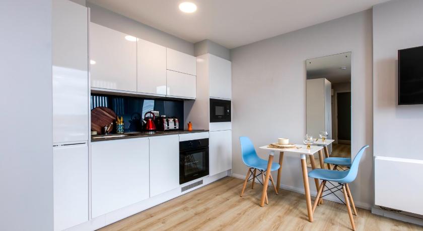 Destiny Student Kavanagh Court Dublin 16/21