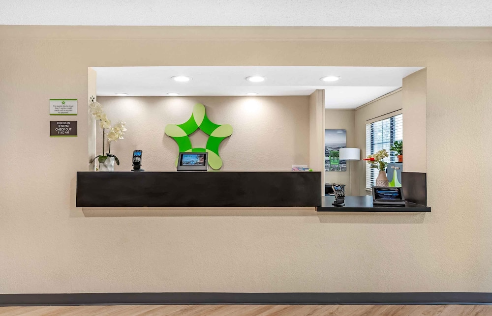 Extended Stay America Melbourne Airport 8/50