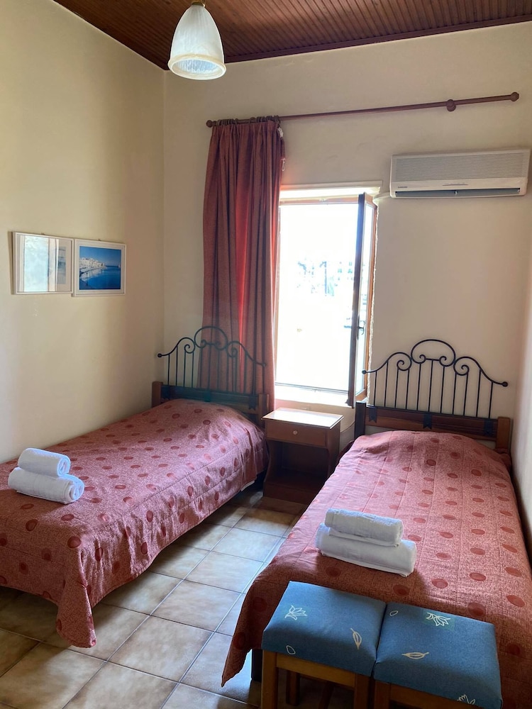 Helena Hotel 19/50
