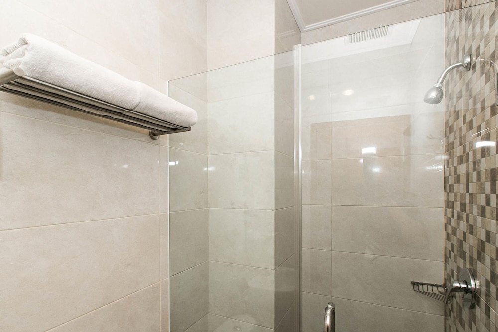Hotel 88 Embong Kenongo 25/71