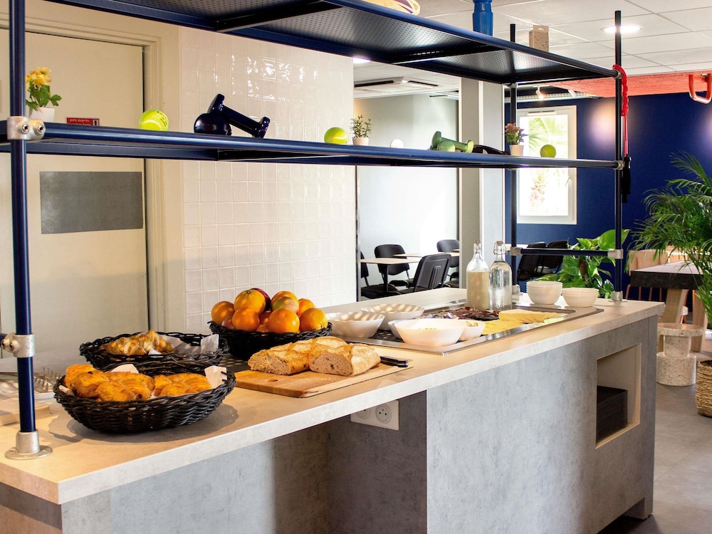 ibis budget Lunel Porte de Camargue 6/45