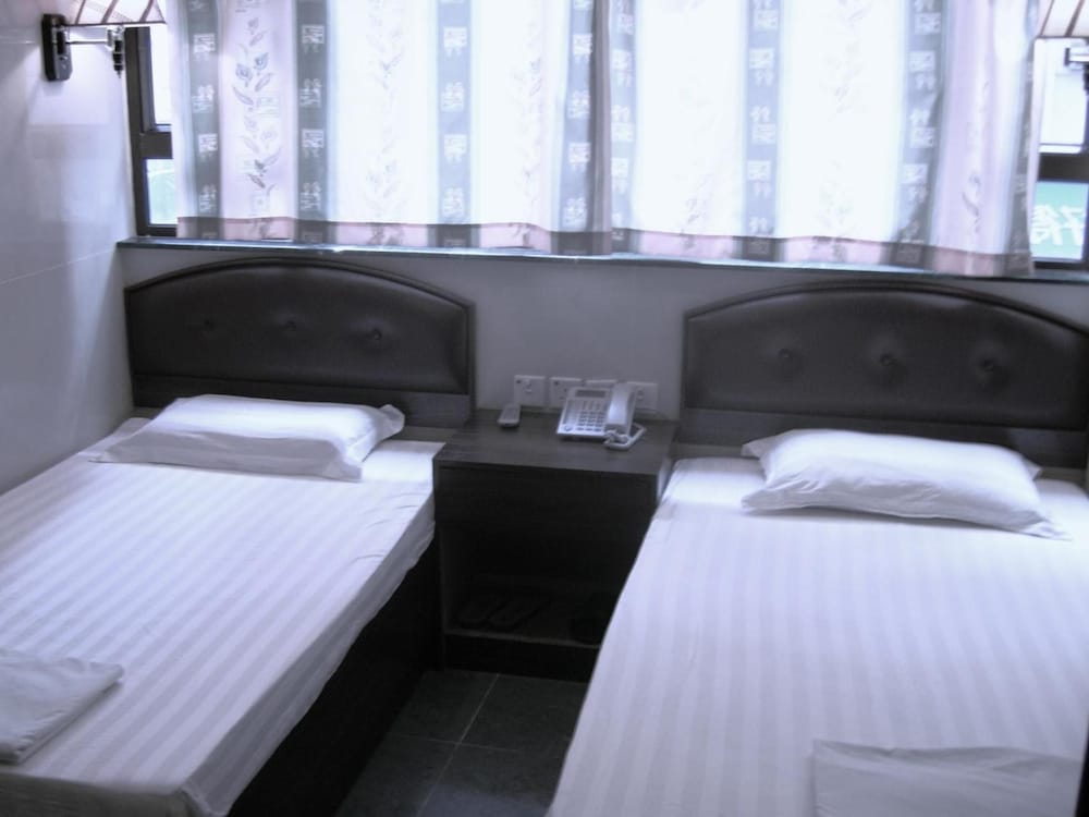 Uk Deluxe Hostel 12/39