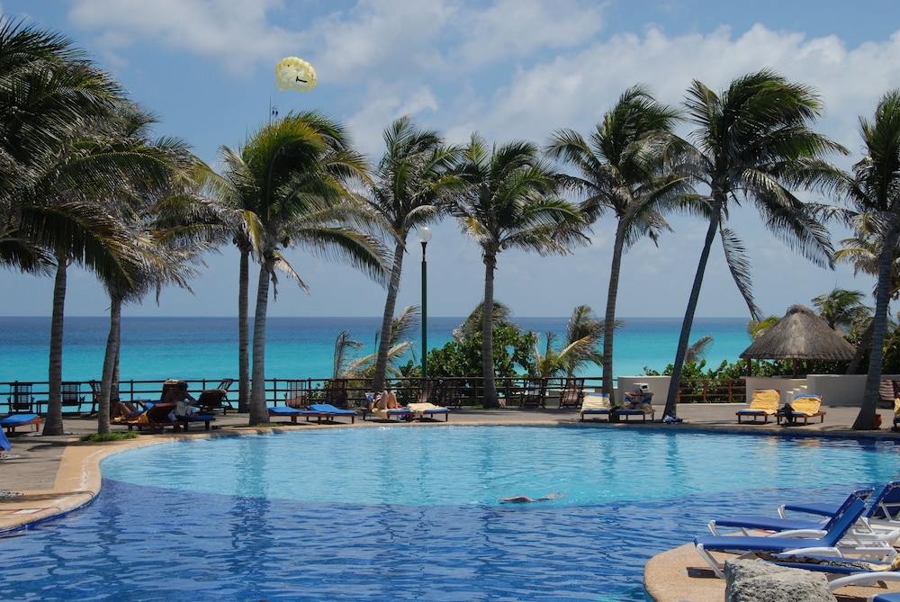 Grand Oasis Cancun All Inclusive 6/71