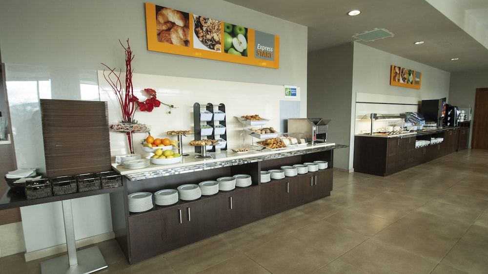 Holiday Inn Express Bilbao 44/56