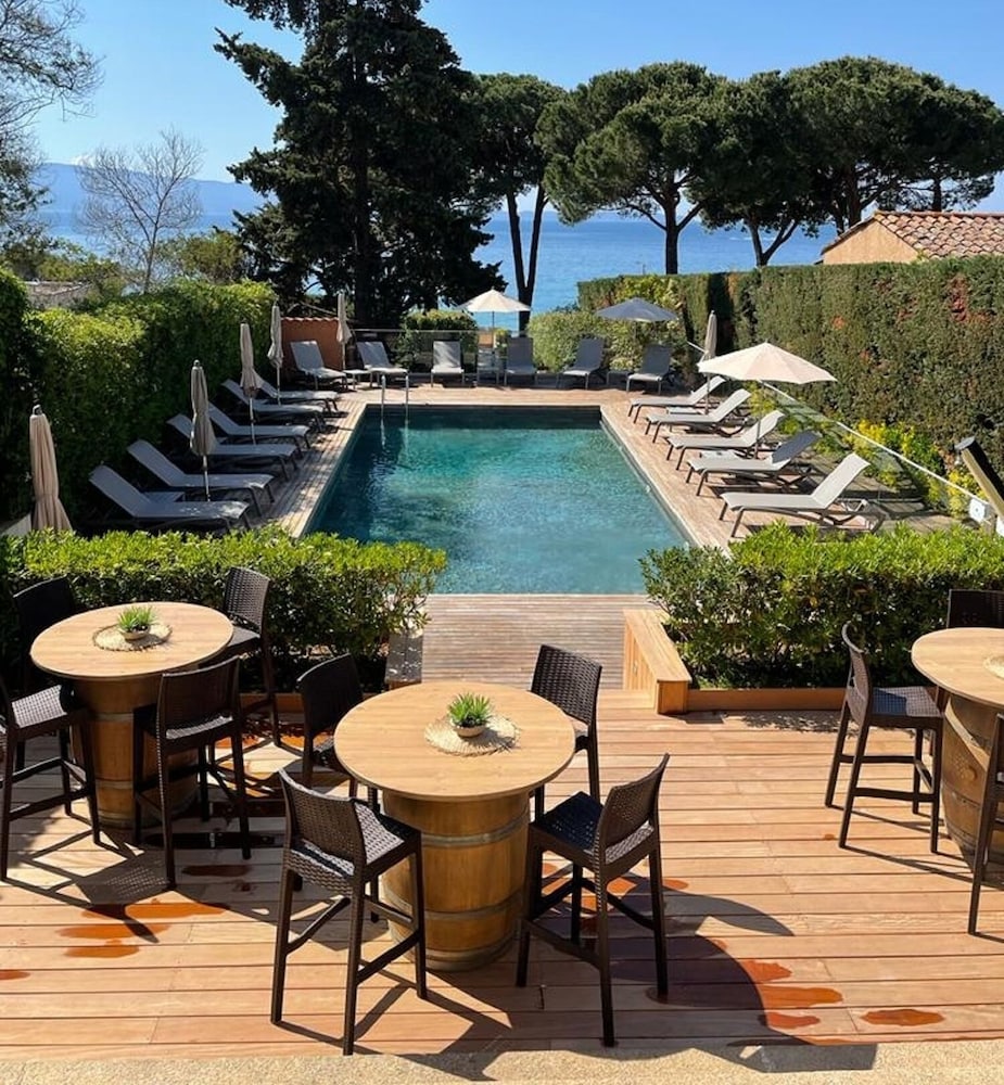 Hotel La Pinede 5/72