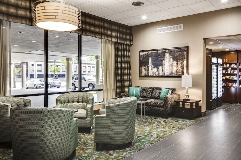 Holiday Inn Rock Island - Quad Cities 43/80